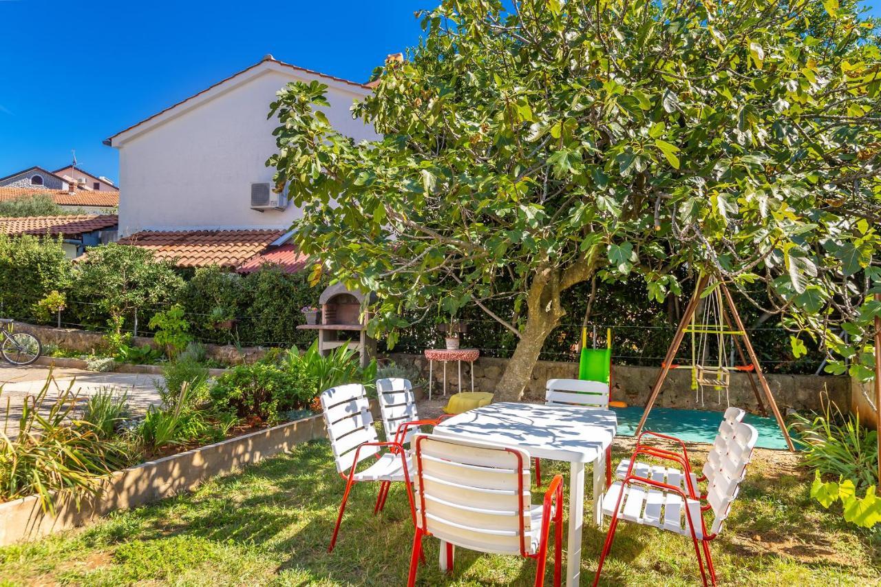 Apartments Antun Krk Island Extérieur photo