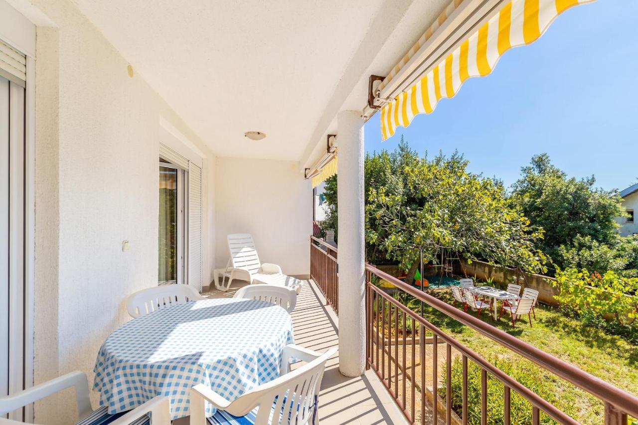 Apartments Antun Krk Island Extérieur photo